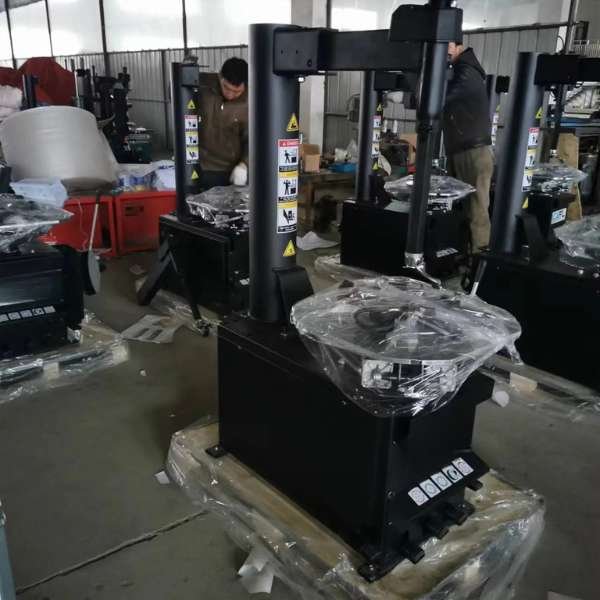 Tire Machine TC100